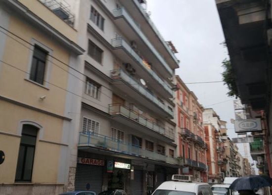 appartamento in vendita a Bari in via crisanzio